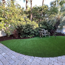 Revitalize-Your-Yard-with-Expert-Mulch-Installation-Destin-FL 1